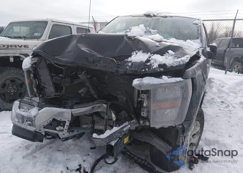 2023 Ford F-150 Xlt z USA, uszkodzony, nr VIN 1FTFW1E84PFA94436